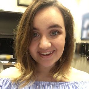 Meet your Posher, Gina